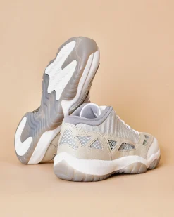 La Piscine Paris Baskets à empiècements Nike Air Jordan 11 Retro Low IE*Femme Chaussures|Chaussures