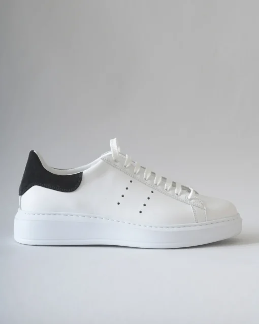 La Piscine Paris Baskets en cuir et en daim noir Eleventy.*Femme Chaussures