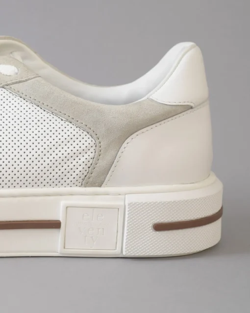 La Piscine Paris Baskets en cuir lisse perforé à empiècements en daim Eleventy*Homme Chaussures