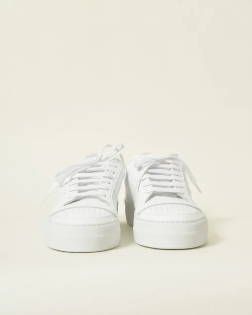La Piscine Paris Baskets en cuir texturé Common Projects*Femme Chaussures