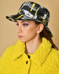 La Piscine Paris Bob en tissu technique à imprimé Moose Knuckles*Femme Chapeaux, Bonnets & Casquettes