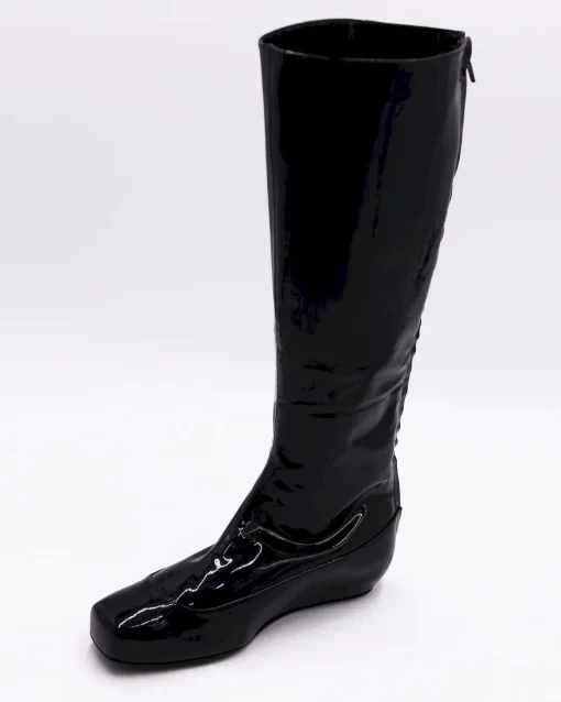 La Piscine Paris Bottes plates en cuir vernis Lanvin*Femme Chaussures