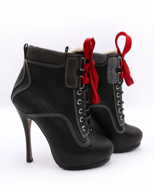 La Piscine Paris Bottines en cuir texturé à lacets rouges et empiècements en daim Dsquared*Femme Chaussures