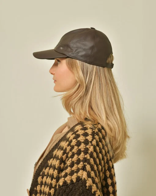 La Piscine Paris Casquette en cuir Peserico*Femme Chapeaux, Bonnets & Casquettes