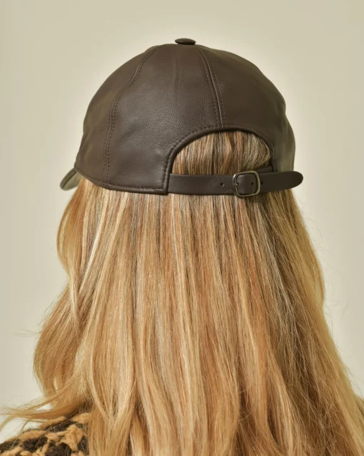 La Piscine Paris Casquette en cuir Peserico*Femme Chapeaux, Bonnets & Casquettes