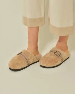 La Piscine Paris Chaussures de ville en peaux lainée duveteuse Peserico*Femme Chaussures