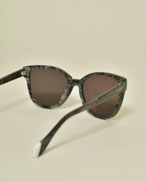 La Piscine Paris Lunettes de soleil wayfarer à imprimé marbré Carven*Homme Lunettes