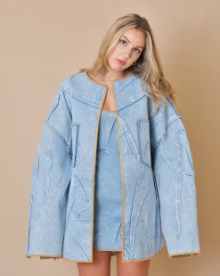La Piscine Paris Manteau en jean clair à effet froissé plaqué The Attico*Femme Manteaux