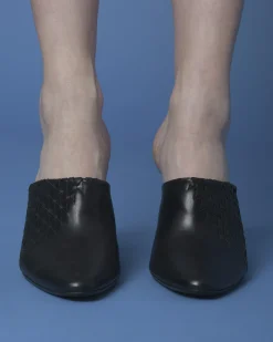La Piscine Paris Mules à talons en cuir Bottega Veneta*Femme Chaussures