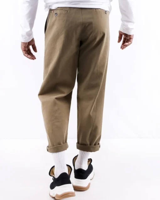 La Piscine Paris Pantalon carotte en coton Low Brand*Homme Pantalons