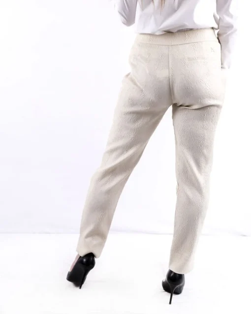La Piscine Paris Pantalon cigarette en crêpe texturé SVNTY*Femme Pantalons