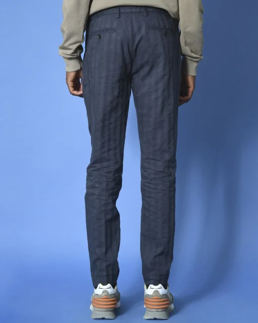 La Piscine Paris Pantalon droit en sergé de tencel mélangé Ly Adams*Homme Pantalons
