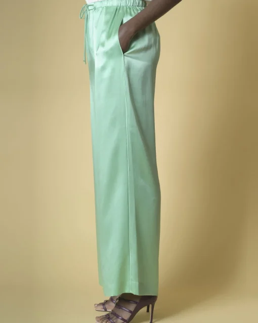 La Piscine Paris Pantalon large en satin de soie e Vince*Femme Pantalons