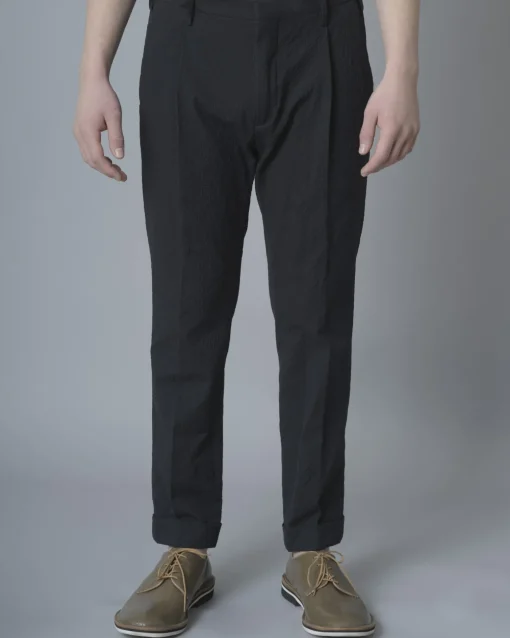 La Piscine Paris Pantalon texturé Not Be Found*Homme Pantalons