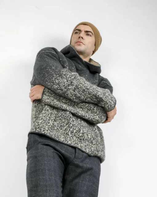 La Piscine Paris Pull en laine et beige à capuche Isabel Benenato*Homme Pulls & Gilets