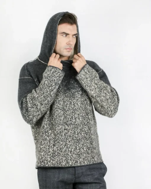 La Piscine Paris Pull en laine et beige à capuche Isabel Benenato*Homme Pulls & Gilets
