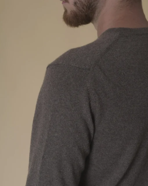 La Piscine Paris Pull en laine mélangée en col V Casheart*Homme Pulls & Gilets