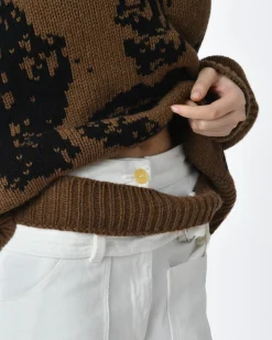 La Piscine Paris Pull motif visage en maille épaisse Isabel Benenato*Femme Pulls & Cardigans