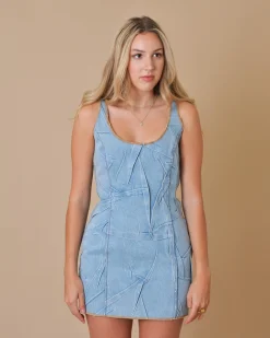 La Piscine Paris Robe en jean clair à effet froissé The Attico*Femme Robes