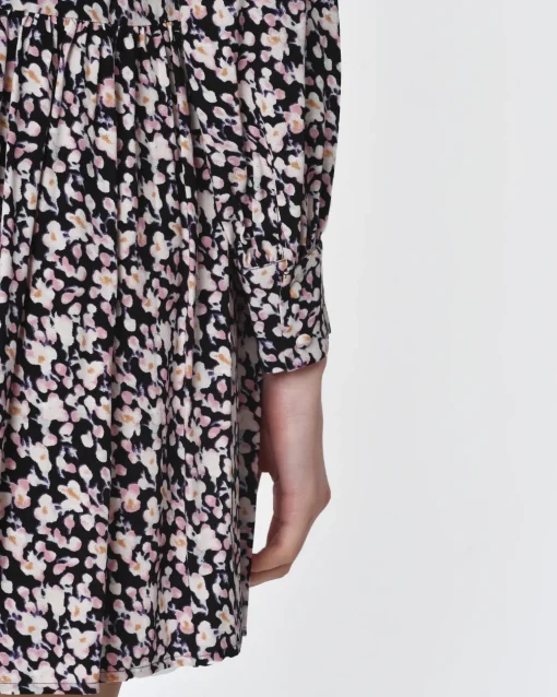 La Piscine Paris Robe motif all over fleur fond noir Idano*Femme Robes