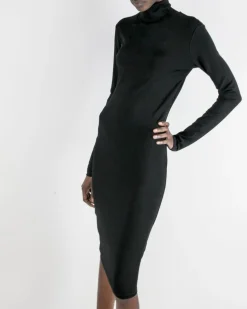 La Piscine Paris Robe moulante e à boutons griffés Balmain*Femme Robes