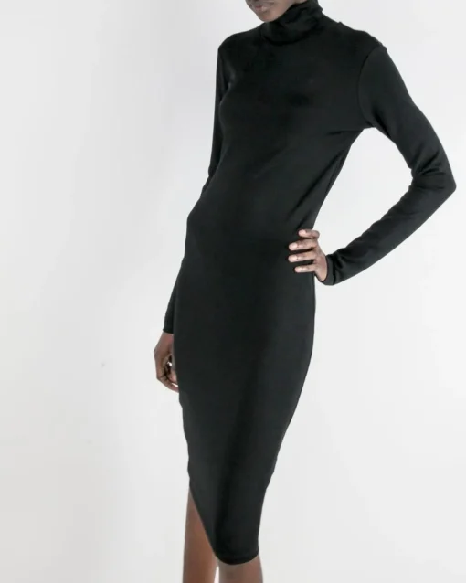 La Piscine Paris Robe moulante e à boutons griffés Balmain*Femme Robes