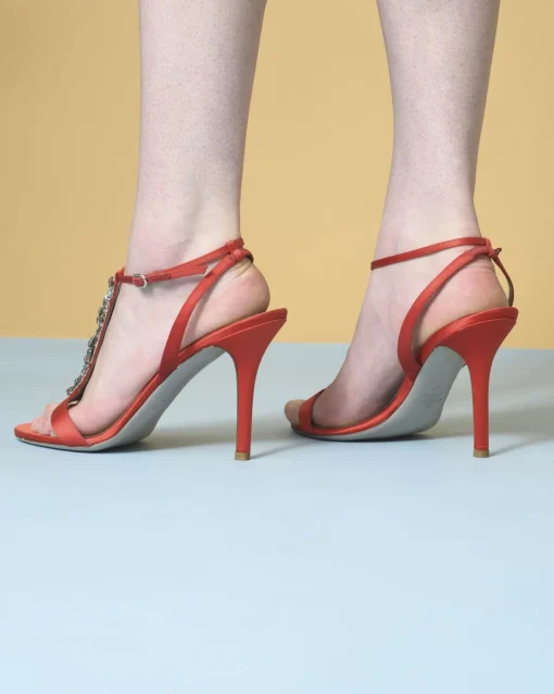 La Piscine Paris Sandales à brides en satin à cristaux Valentino Garavani*Femme Chaussures
