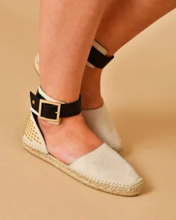La Piscine Paris Sandales à brides noires et clous dorés Lorena Antoniazzi*Femme Chaussures