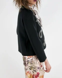 La Piscine Paris Veste en crêpe à broderies cloutées « Boutique » Moschino*Femme Blousons & Vestes